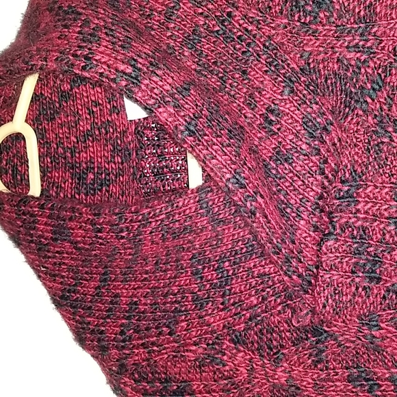 Calvin Klein XXL sweater - Picture 2 of 4